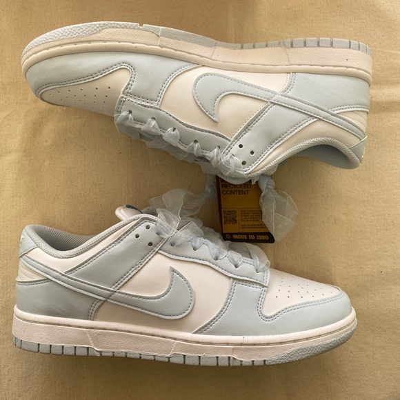 NwT Nike Dunk Low Next Nature White and Light Blue Tint  Casual Sneakers 11.5 W - Picture 10 of 14